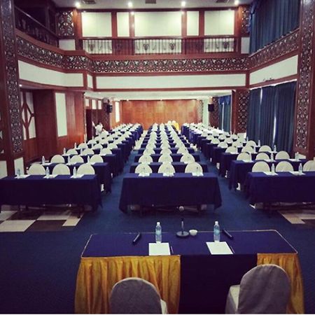 Purnama Hotel Limbang Exterior photo